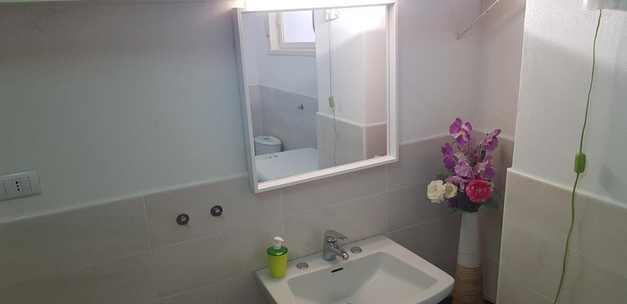 Casa Capri Appartement Giardini-Naxos Buitenkant foto