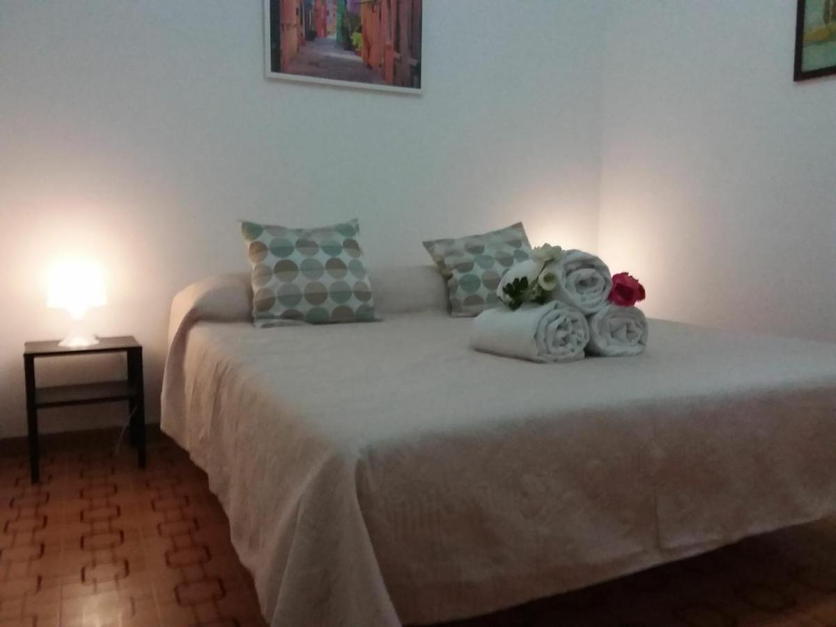 Casa Capri Appartement Giardini-Naxos Buitenkant foto
